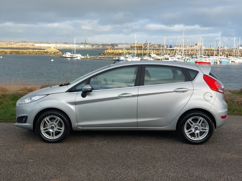 Used Ford Fiesta 2013 for sale - 77093093: Photo 4