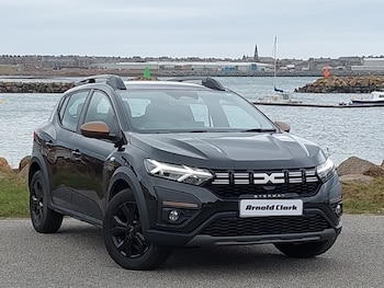 2025 - 1.0 TCe Extreme 5dr