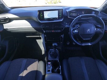 Used Peugeot 2008 2023 for sale - 78361130: Photo