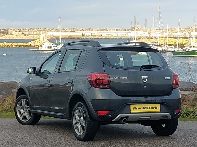 Used Dacia Sandero Stepway 2018 for sale - 76779847: Photo 3
