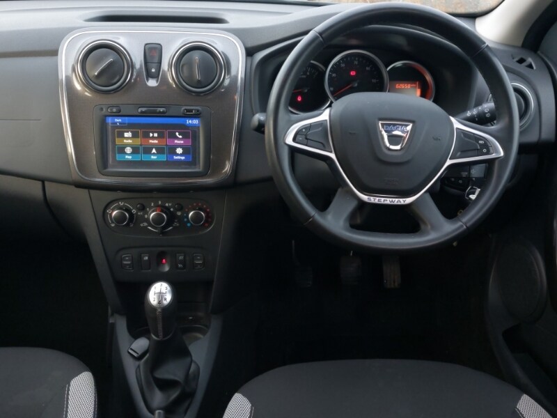 Used Dacia Sandero Stepway 2018 for sale - 76779847: Photo 7