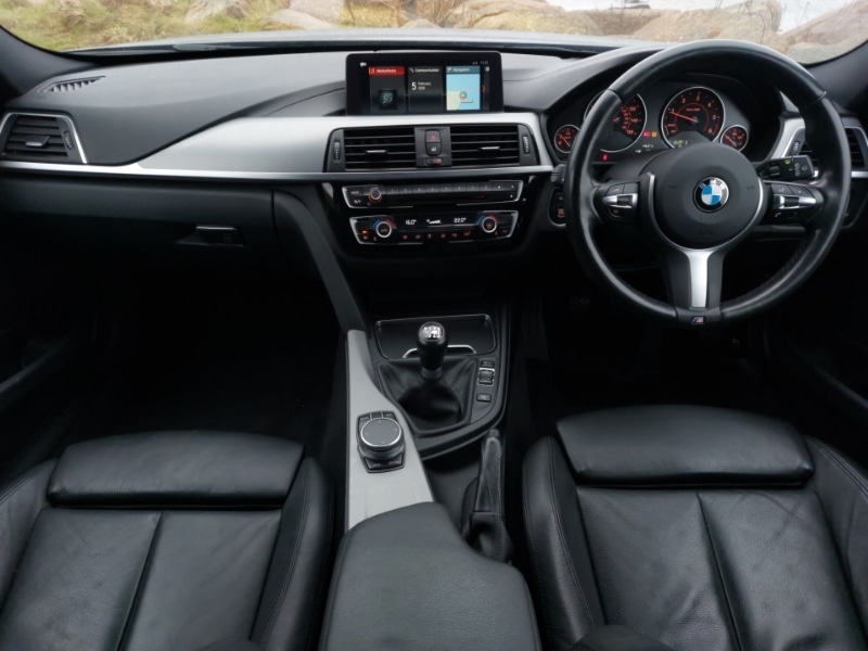 Used BMW 3 Series 2019 for sale - 77448327: Photo 2