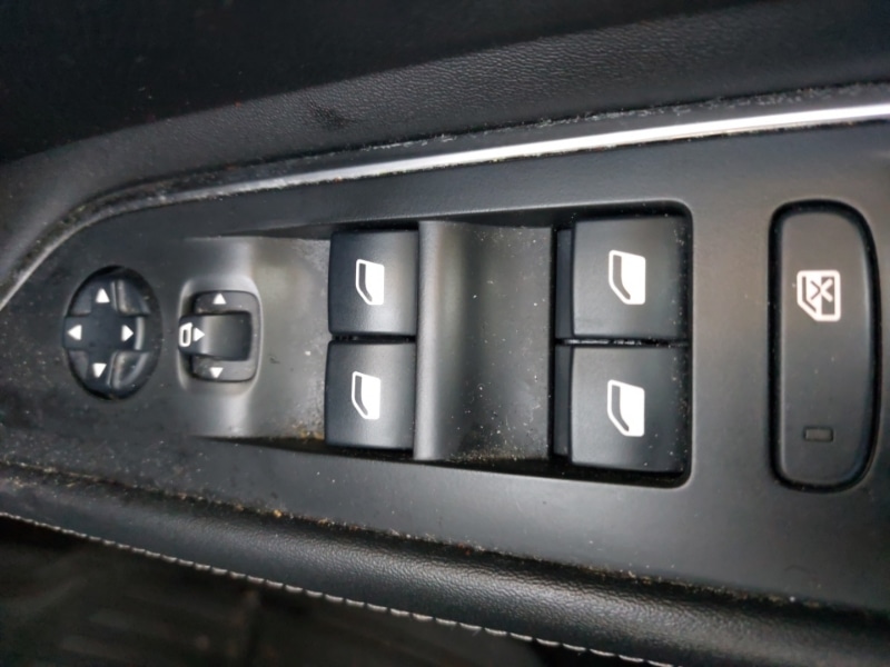 Used Peugeot 3008 2018 for sale - 77793126: Photo 15