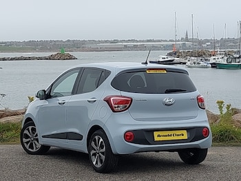 Used Hyundai i10 2019 for sale - 79443525: Photo