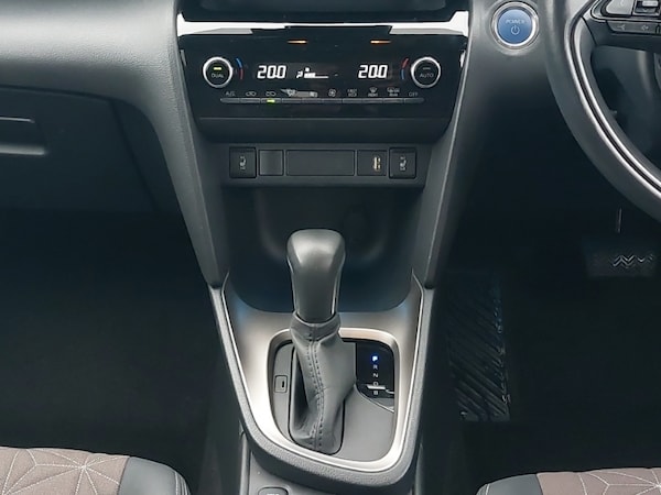 Used Toyota Yaris Cross 2022 for sale - 76172127: Photo 11