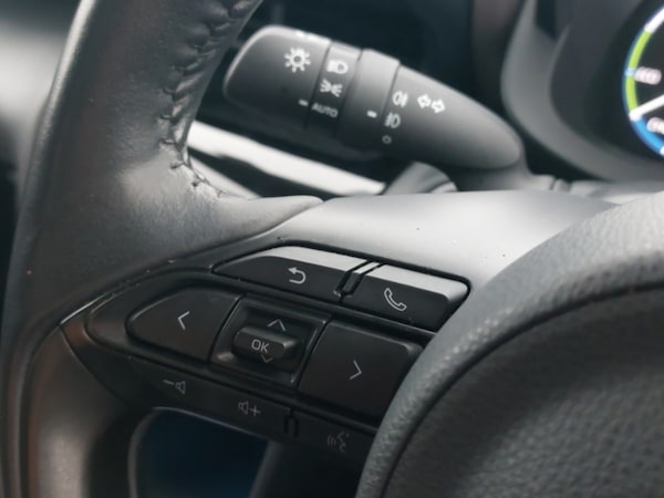 Used Toyota Yaris Cross 2022 for sale - 76172127: Photo 16