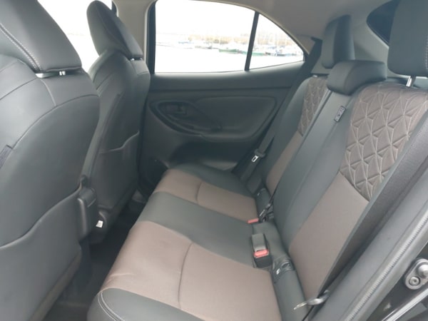 Used Toyota Yaris Cross 2022 for sale - 76172127: Photo 6