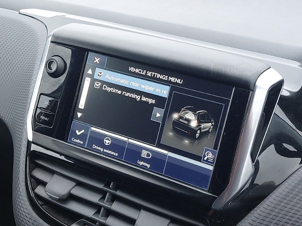 Used Peugeot 2008 2016 for sale - 76294309: Photo 16