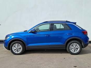 Used Volkswagen T-Roc 2022 for sale - 75476359: Photo