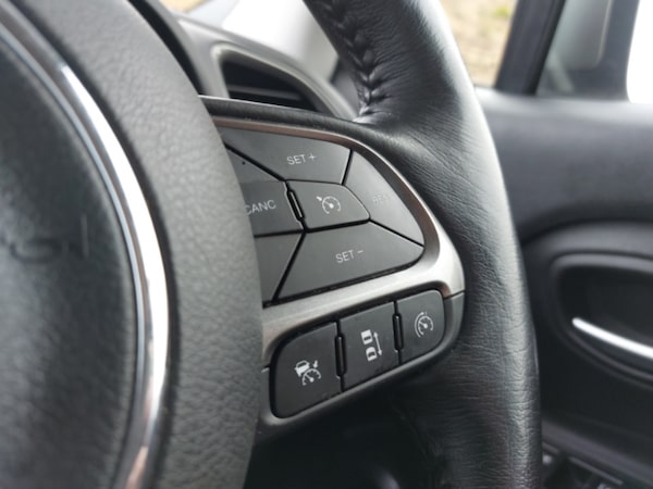 Used Jeep Renegade 2020 for sale - 76213411: Photo 14