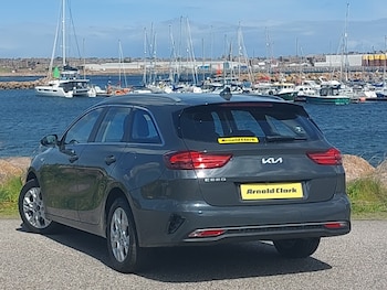 Used Kia Ceed 2022 for sale - 75599851: Photo