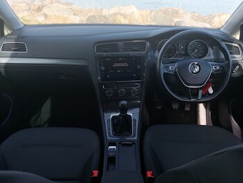 Used Volkswagen Golf 2019 for sale - 78317968: Photo