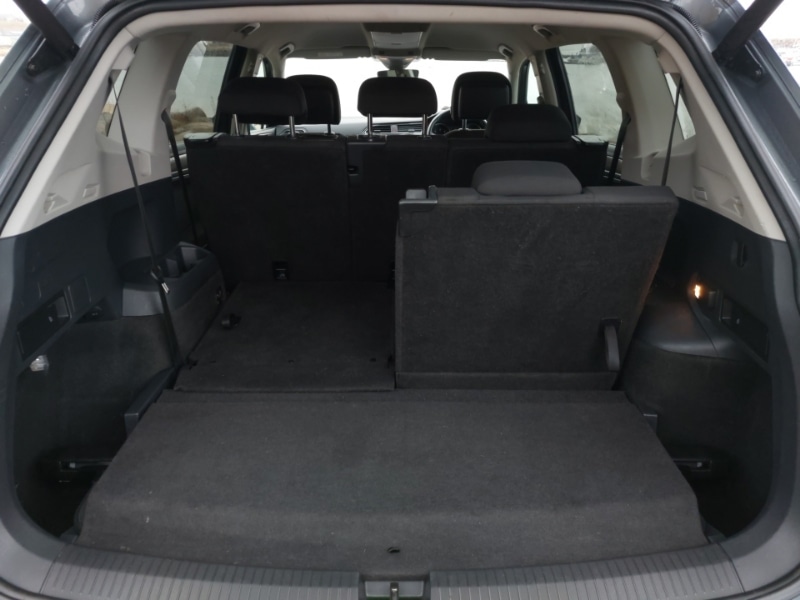 Used Volkswagen Tiguan Allspace 2019 for sale - 78079820: Photo 8