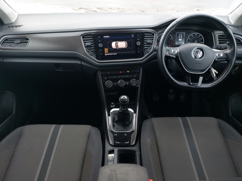 Used Volkswagen T-Roc 2019 for sale - 77777409: Photo 2