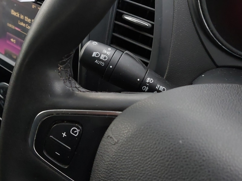 Used Renault Captur 2017 for sale - 77782565: Photo 17