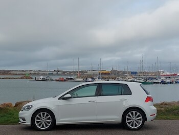 Used Volkswagen Golf 2018 for sale - 76484035: Photo