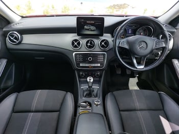 Used Mercedes-Benz GLA 2019 for sale - 78757101: Photo