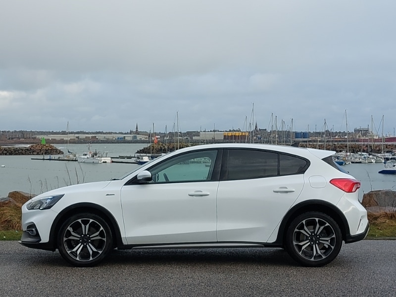 Used Ford Focus 2020 for sale - 77325422: Photo 4