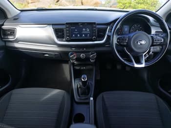 Used Kia Stonic 2018 for sale - 79650817: Photo