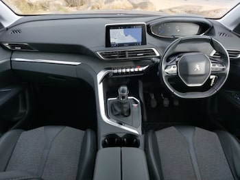 Used Peugeot 3008 2018 for sale - 78164347: Photo