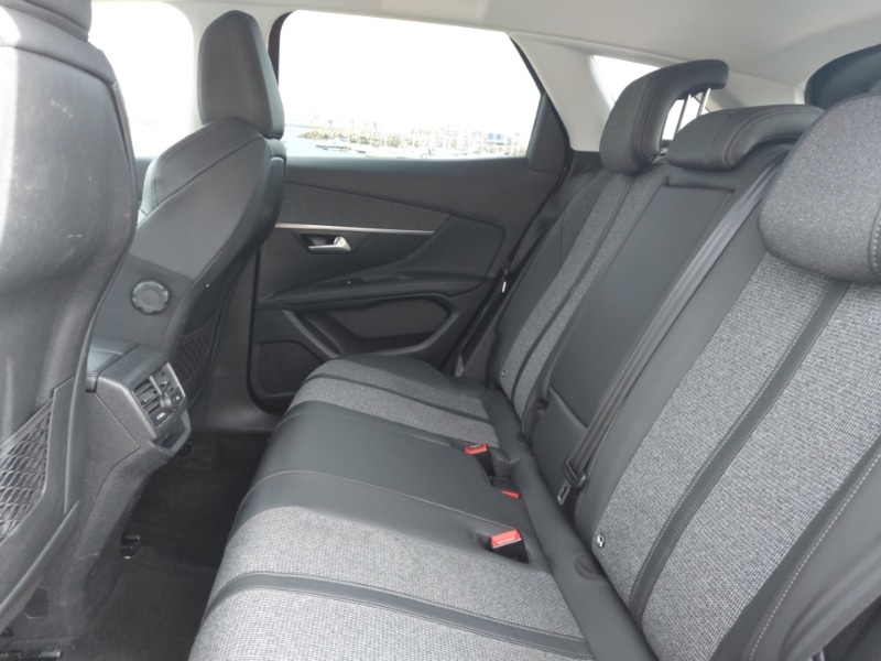 Used Peugeot 3008 2018 for sale - 78164347: Photo 6