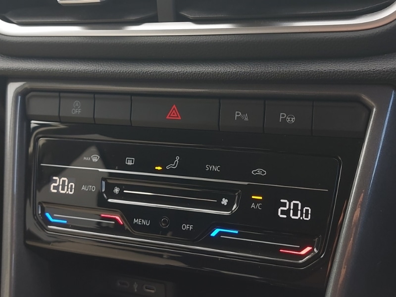 Used Volkswagen T-Roc 2023 for sale - 76335876: Photo 15