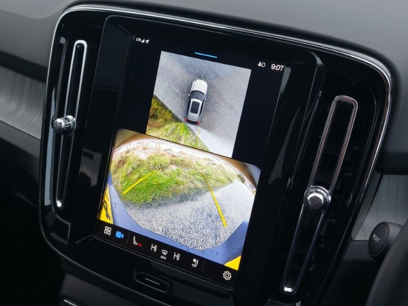 Used Volvo XC40 2024 for sale - 76683675: Photo 17