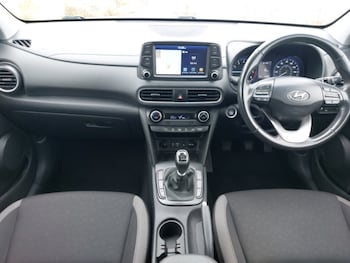 Used Hyundai KONA 2018 for sale - 76208087: Photo