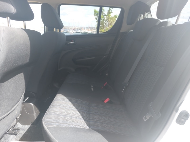 Used Suzuki Swift 2016 for sale - 76054613: Photo 6