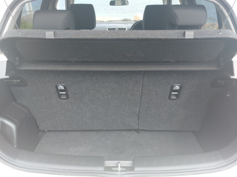 Used Suzuki Swift 2016 for sale - 76054613: Photo 8