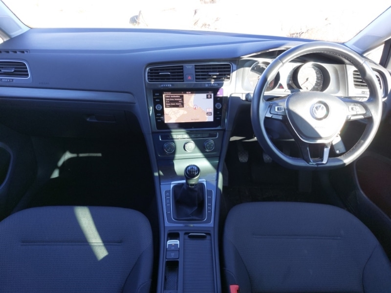 Used Volkswagen Golf 2019 for sale - 77790671: Photo 2