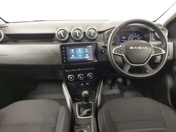 Used Dacia Duster 2023 for sale - 77786646: Photo