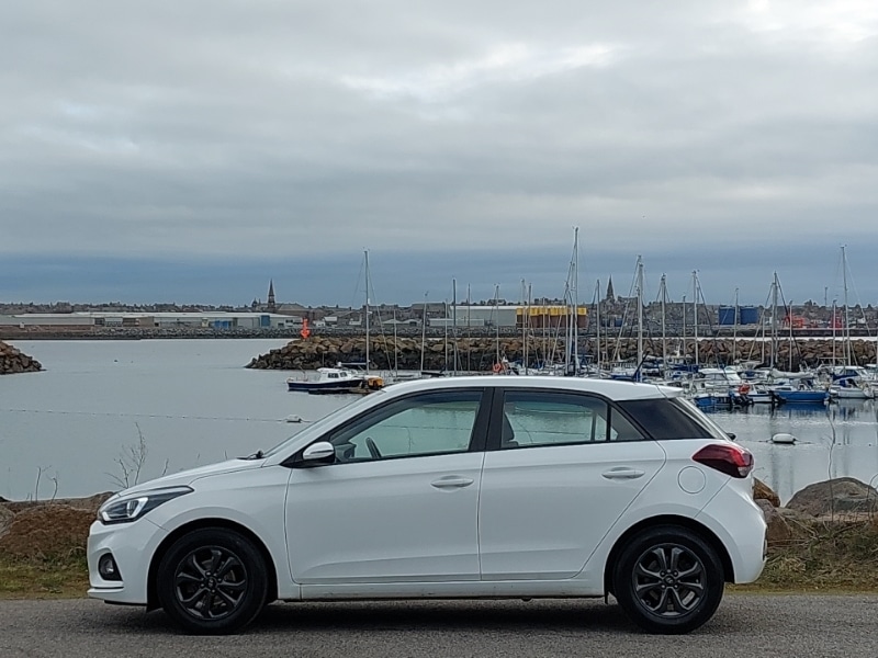 Used Hyundai i20 2018 for sale - 78079812: Photo 4