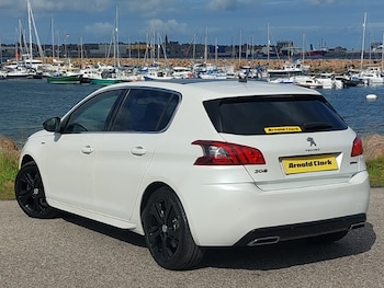 Used Peugeot 308 2017 for sale - 75486009: Photo