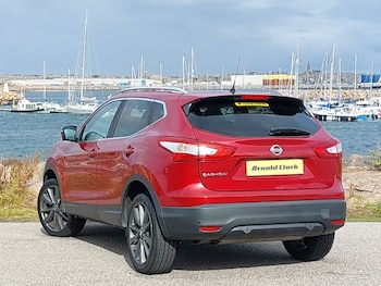 Used Nissan Qashqai 2017 for sale - 76103717: Photo 3