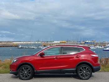 Used Nissan Qashqai 2017 for sale - 76103717: Photo 4