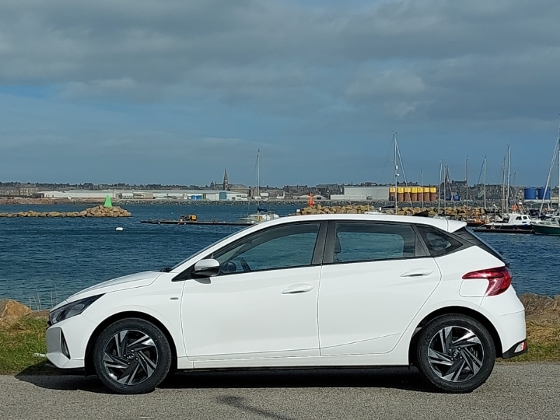 Used Hyundai i20 2023 for sale - 77921927: Photo 4