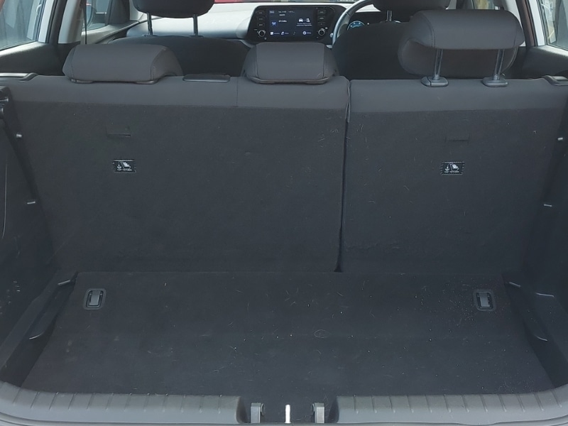 Used Hyundai i20 2023 for sale - 77921927: Photo 8