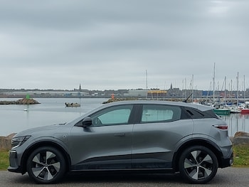 Used Renault Megane E Tech 2022 for sale - 78580247: Photo