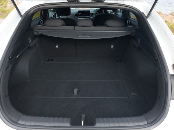 Used Kia Pro Ceed 2023 for sale - 76053213: Photo 8