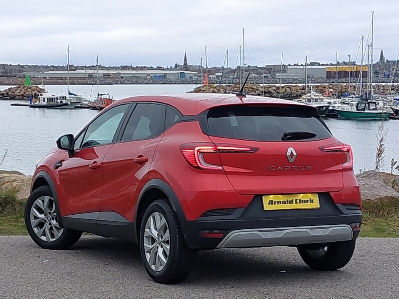 Used Renault Captur 2022 for sale - 76358904: Photo 3