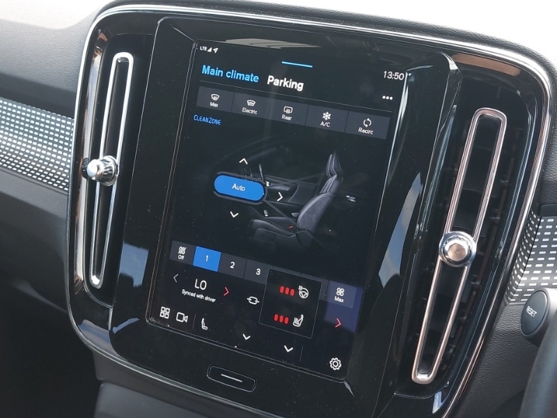 Used Volvo XC40 2024 for sale - 76695815: Photo 17