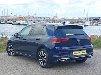 Used Volkswagen Golf 2022 for sale - 75612413: Photo