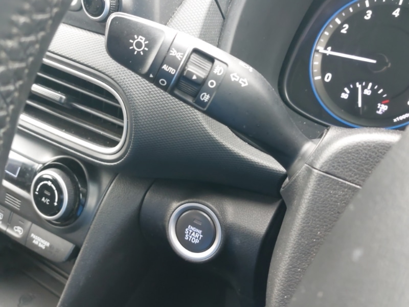 Used Hyundai KONA 2018 for sale - 76498143: Photo 16