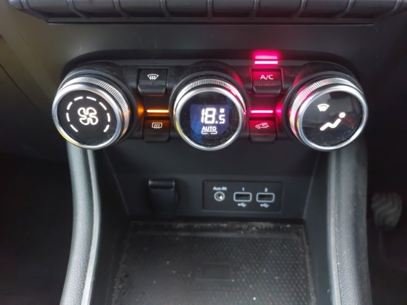 Used Renault Captur 2021 for sale - 77921926: Photo 14