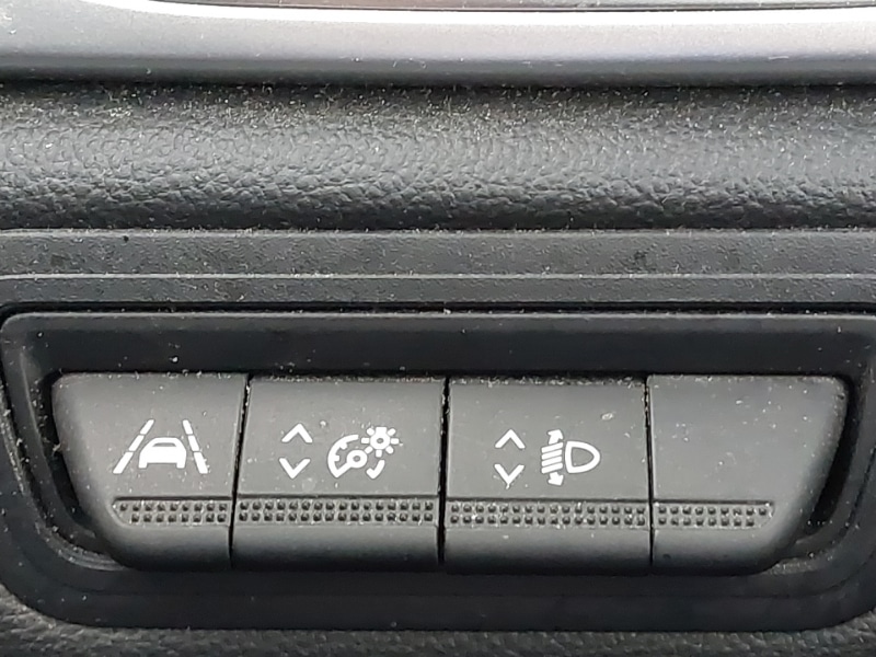 Used Renault Captur 2021 for sale - 77921926: Photo 18