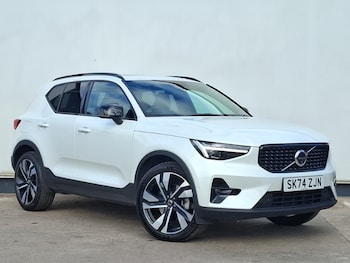 Volvo - XC40
