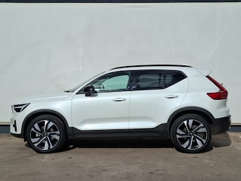 Used Volvo XC40 2024 for sale - 76141061: Photo 4