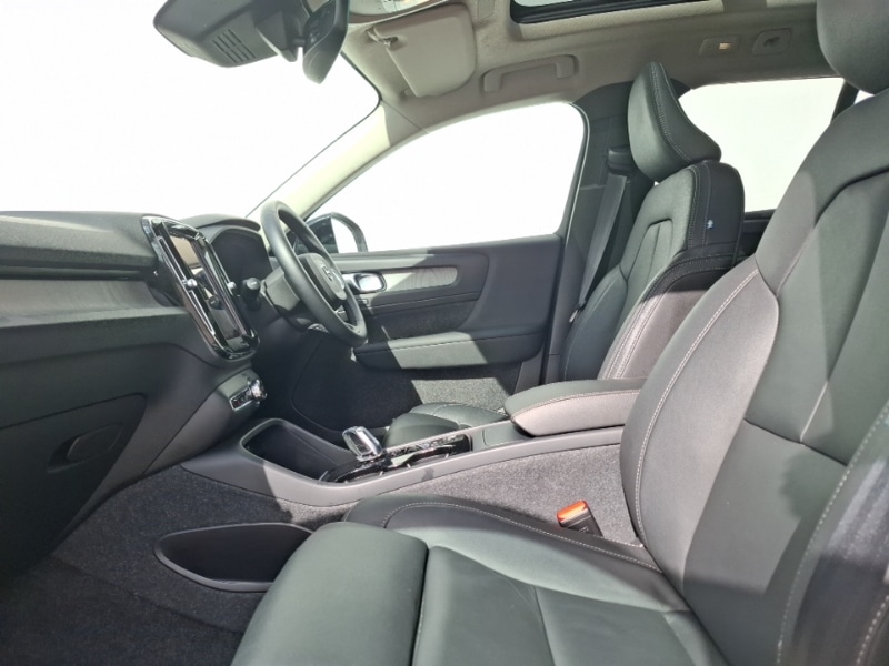 Used Volvo XC40 2024 for sale - 76141061: Photo 5