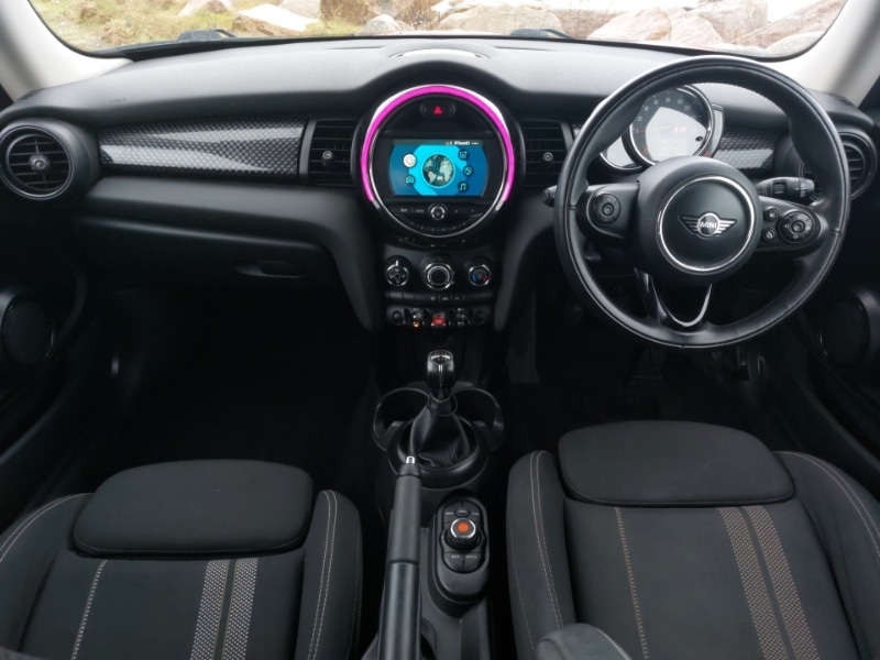 Used MINI Hatch 2018 for sale - 77644703: Photo 2